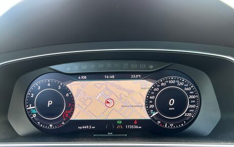 Volkswagen Tiguan II, 2018 год, 2 150 000 рублей, 15 фотография