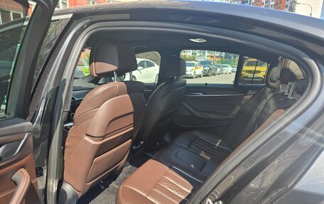 BMW 5 серия, 2018 год, 3 400 000 рублей, 10 фотография