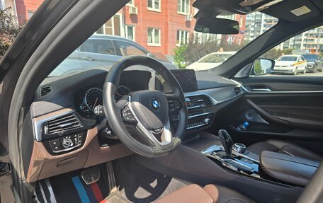 BMW 5 серия, 2018 год, 3 400 000 рублей, 7 фотография