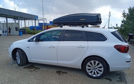 Opel Astra J, 2011 год, 680 000 рублей, 5 фотография