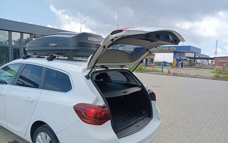 Opel Astra J, 2011 год, 680 000 рублей, 8 фотография
