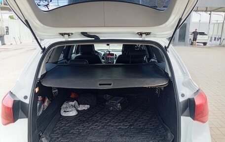 Opel Astra J, 2011 год, 680 000 рублей, 13 фотография
