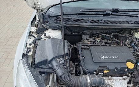 Opel Astra J, 2011 год, 680 000 рублей, 30 фотография
