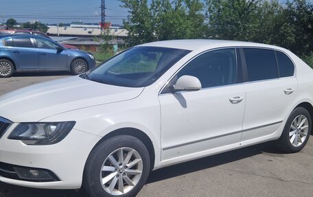 Skoda Superb III рестайлинг, 2013 год, 1 080 000 рублей, 1 фотография