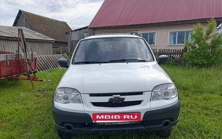 Chevrolet Niva I рестайлинг, 2014 год, 490 000 рублей, 6 фотография