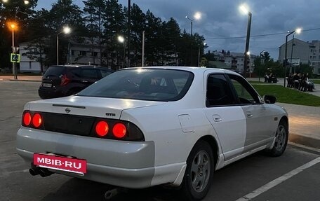 Nissan Skyline, 1995 год, 400 000 рублей, 4 фотография