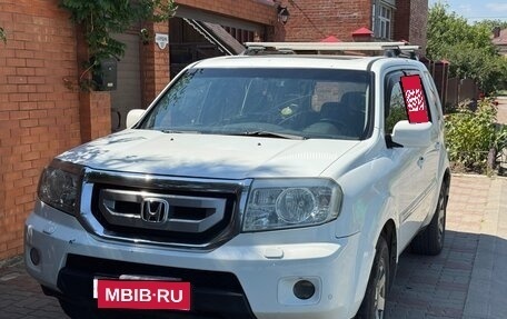 Honda Pilot III рестайлинг, 2011 год, 1 550 000 рублей, 1 фотография