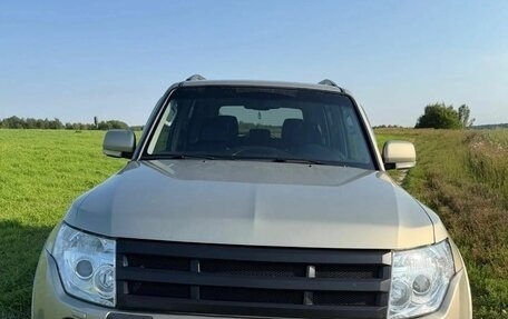 Mitsubishi Pajero IV, 2007 год, 2 500 000 рублей, 1 фотография