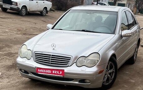 Mercedes-Benz C-Класс, 2001 год, 700 000 рублей, 2 фотография
