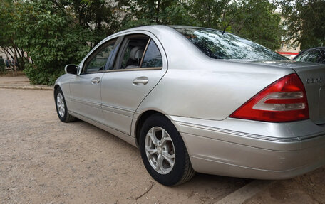 Mercedes-Benz C-Класс, 2001 год, 700 000 рублей, 10 фотография