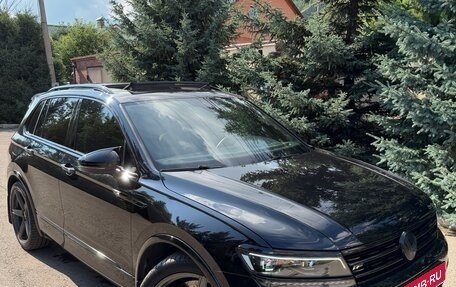 Volkswagen Tiguan II, 2019 год, 3 270 000 рублей, 1 фотография