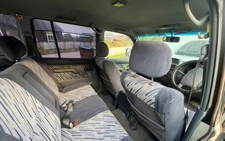 Toyota Land Cruiser Prado 90 рестайлинг, 1997 год, 1 500 000 рублей, 7 фотография
