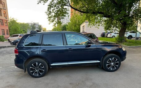 Volkswagen Touareg III, 2006 год, 790 000 рублей, 2 фотография