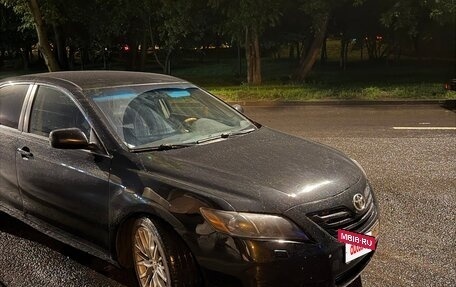 Toyota Camry, 2006 год, 600 000 рублей, 2 фотография