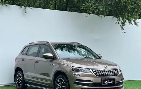 Skoda Karoq I, 2022 год, 1 995 000 рублей, 3 фотография