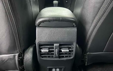 Toyota Corolla, 2023 год, 1 900 000 рублей, 14 фотография