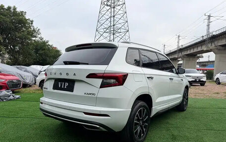 Skoda Karoq I, 2023 год, 2 250 000 рублей, 6 фотография