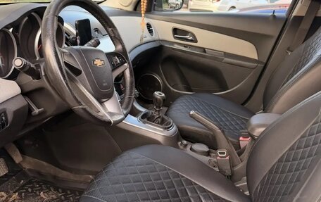 Chevrolet Cruze II, 2013 год, 665 000 рублей, 5 фотография