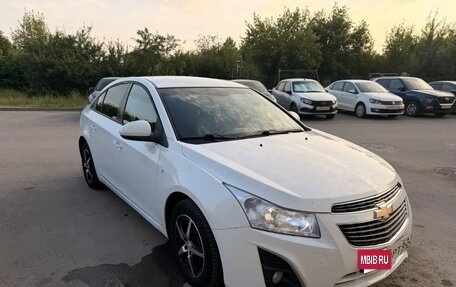 Chevrolet Cruze II, 2013 год, 665 000 рублей, 2 фотография