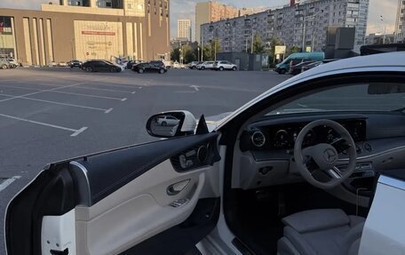Mercedes-Benz E-Класс, 2020 год, 5 999 999 рублей, 9 фотография