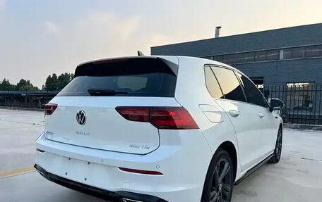 Volkswagen Golf VIII, 2023 год, 1 550 001 рублей, 4 фотография