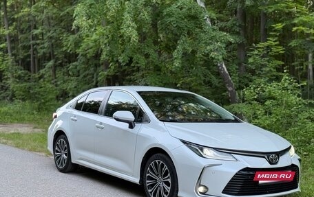 Toyota Corolla, 2019 год, 1 950 000 рублей, 3 фотография
