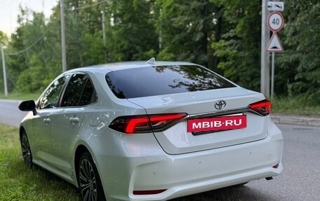 Toyota Corolla, 2019 год, 1 950 000 рублей, 9 фотография