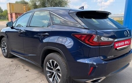 Lexus RX IV рестайлинг, 2016 год, 2 700 000 рублей, 8 фотография