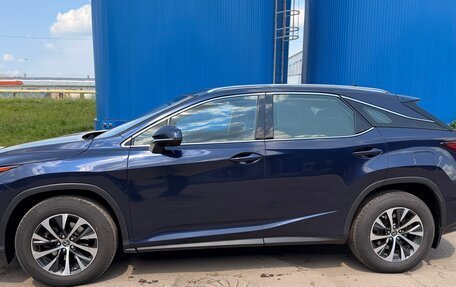 Lexus RX IV рестайлинг, 2016 год, 2 700 000 рублей, 10 фотография