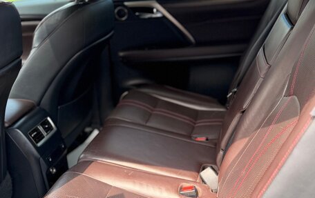Lexus RX IV рестайлинг, 2016 год, 2 700 000 рублей, 15 фотография