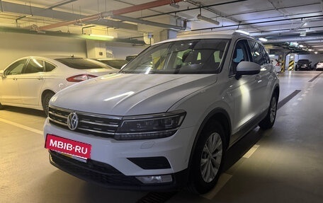 Volkswagen Tiguan II, 2017 год, 1 950 000 рублей, 5 фотография