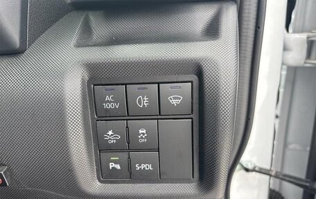 Toyota Raize I, 2023 год, 1 186 017 рублей, 27 фотография