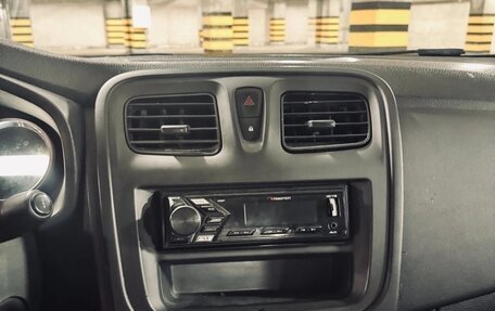 Renault Logan II, 2020 год, 708 000 рублей, 9 фотография