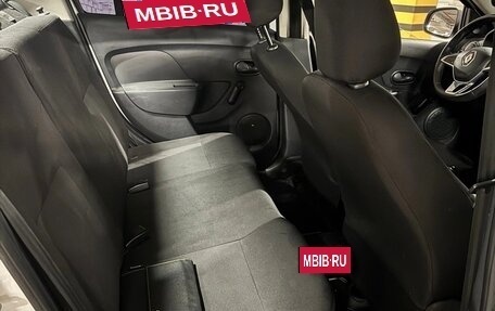 Renault Logan II, 2020 год, 708 000 рублей, 14 фотография