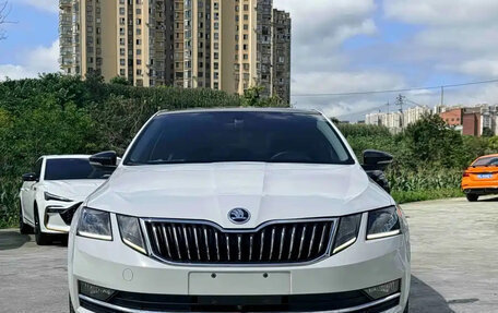 Skoda Octavia, 2019 год, 1 133 027 рублей, 2 фотография