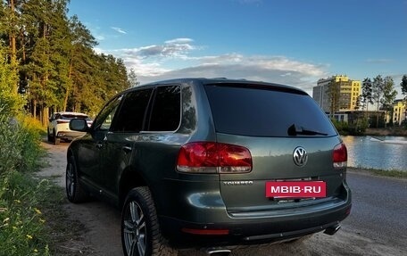 Volkswagen Touareg III, 2004 год, 850 000 рублей, 6 фотография