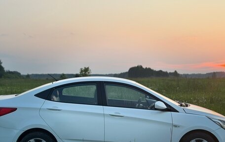 Hyundai Solaris II рестайлинг, 2016 год, 650 000 рублей, 5 фотография