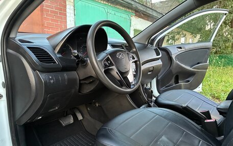 Hyundai Solaris II рестайлинг, 2016 год, 650 000 рублей, 7 фотография