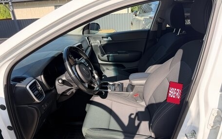 KIA Sportage IV рестайлинг, 2021 год, 2 550 000 рублей, 8 фотография