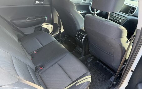 KIA Sportage IV рестайлинг, 2021 год, 2 550 000 рублей, 14 фотография