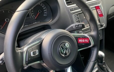 Volkswagen Polo VI (EU Market), 2018 год, 875 000 рублей, 13 фотография