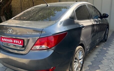 Hyundai Solaris II рестайлинг, 2015 год, 890 000 рублей, 4 фотография
