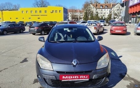 Renault Megane III, 2011 год, 680 000 рублей, 2 фотография