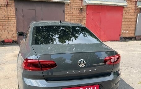 Volkswagen Passat B8 рестайлинг, 2020 год, 2 900 000 рублей, 8 фотография