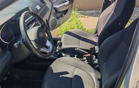 KIA Rio III рестайлинг, 2015 год, 960 000 рублей, 6 фотография