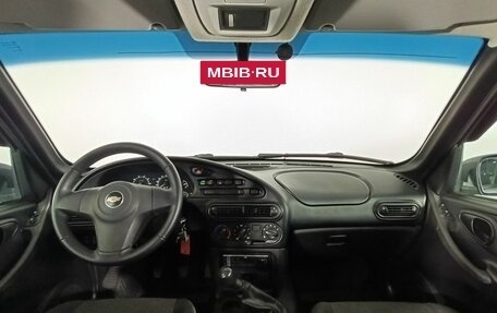 Chevrolet Niva I рестайлинг, 2018 год, 850 000 рублей, 11 фотография