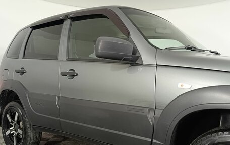 Chevrolet Niva I рестайлинг, 2018 год, 850 000 рублей, 21 фотография