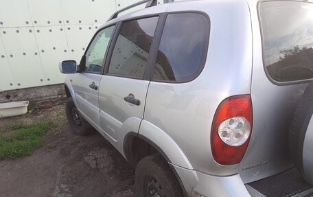 Chevrolet Niva I рестайлинг, 2009 год, 500 000 рублей, 3 фотография