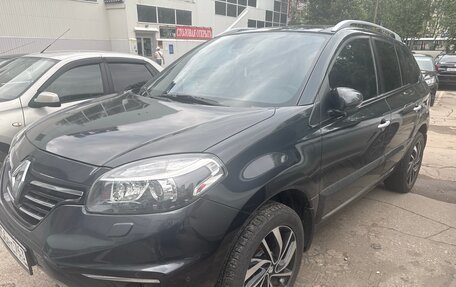 Renault Koleos I рестайлинг 2, 2014 год, 1 400 000 рублей, 2 фотография