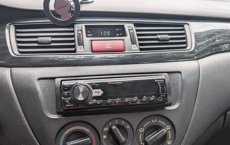 Mitsubishi Lancer IX, 2004 год, 450 000 рублей, 17 фотография
